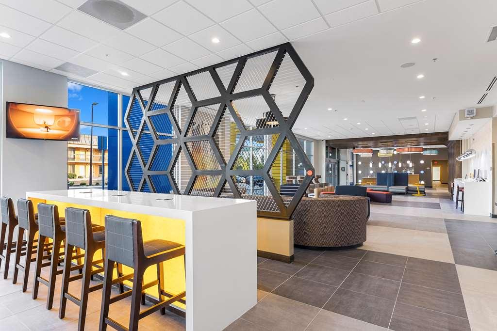 Glo Best Western Savannah-Gateway I-95 Джорджтаун Інтер'єр фото