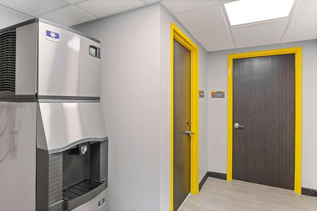 Glo Best Western Savannah-Gateway I-95 Джорджтаун Зручності фото